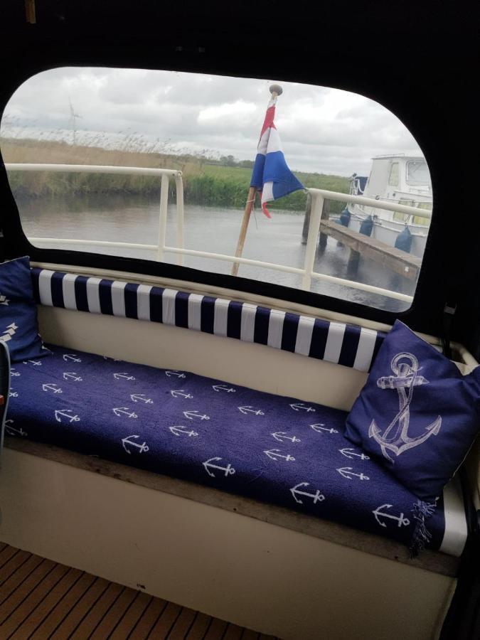 Boat Stoer - Inclusief Sloep Jutrijp エクステリア 写真